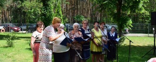 "Seniority" z wizytą w DPS w Młodzieszynie